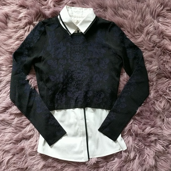 Banana Republic Sweaters - Cropped sweater Banana Republic. Sz M. NWT